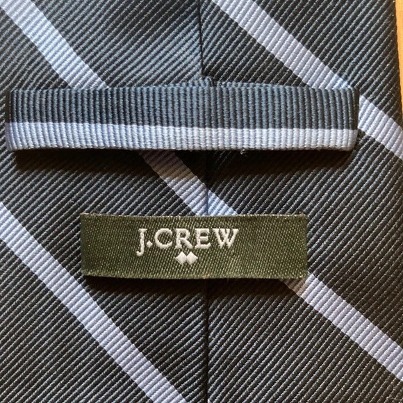 J.Crew 100% Silk Tie - Picture 3 of 6